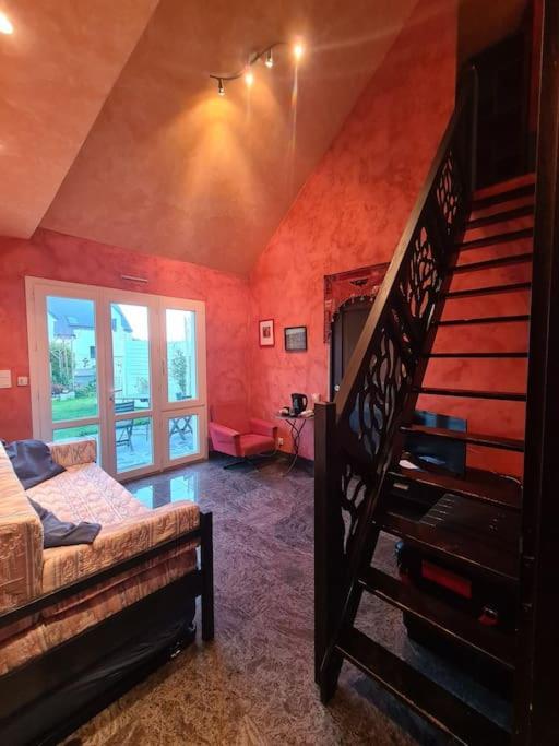 Dans Une Maison Familiale Avec Jardin A 800M De La Plage Bréville-sur-Mer Extérieur photo